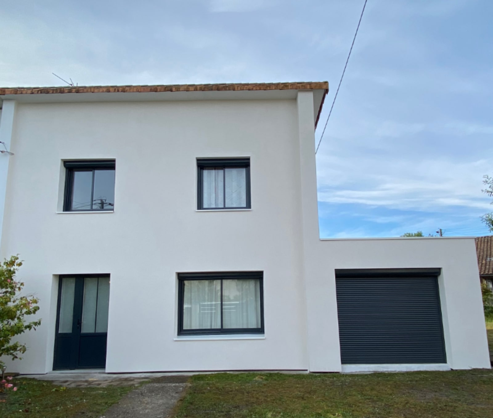 Photo maison après une isolation thermique par l'extérieur à Gradignan