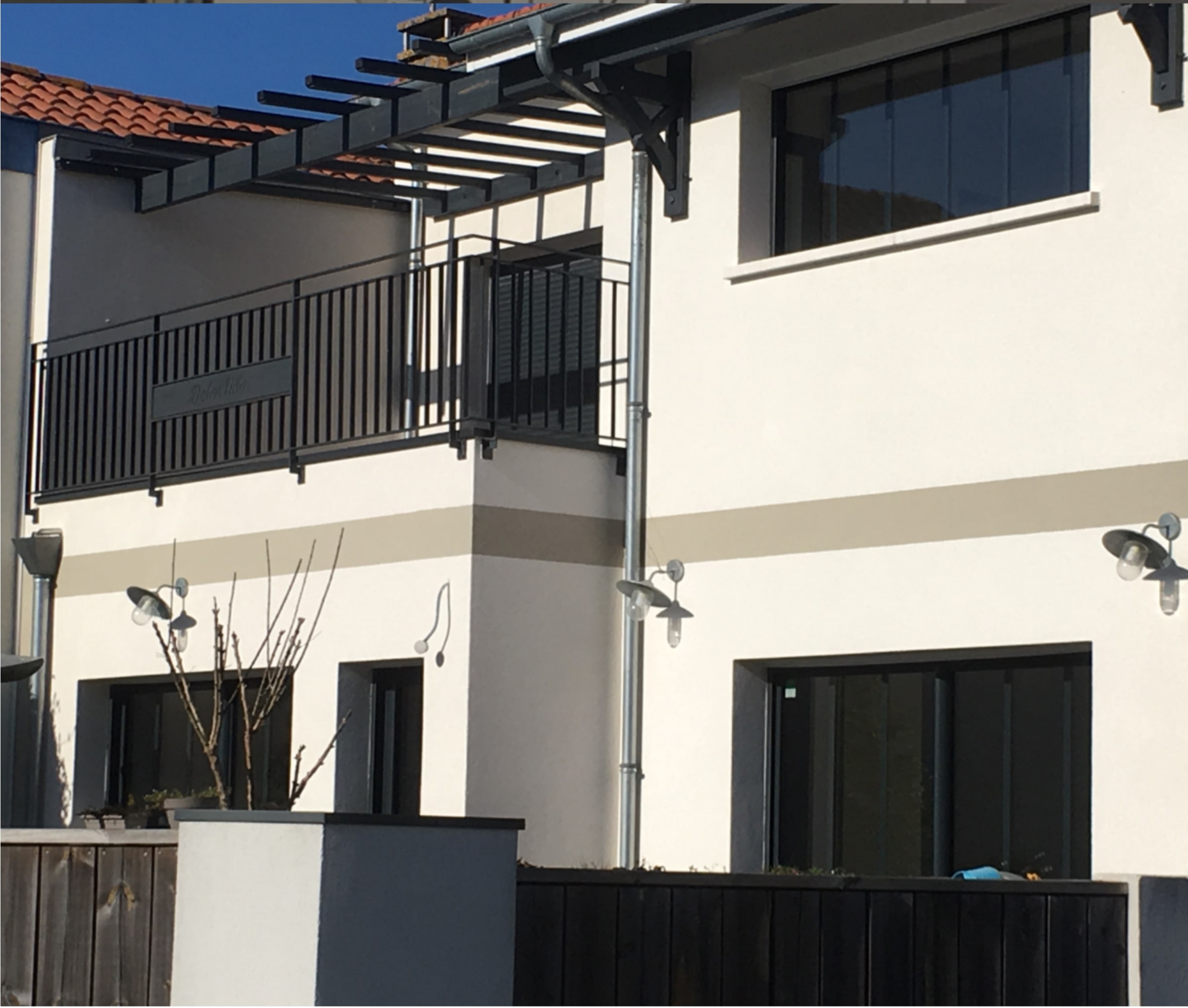 Miniature après rénovation de façade avec le traitement fissures et imperméabilisation façade La Teste